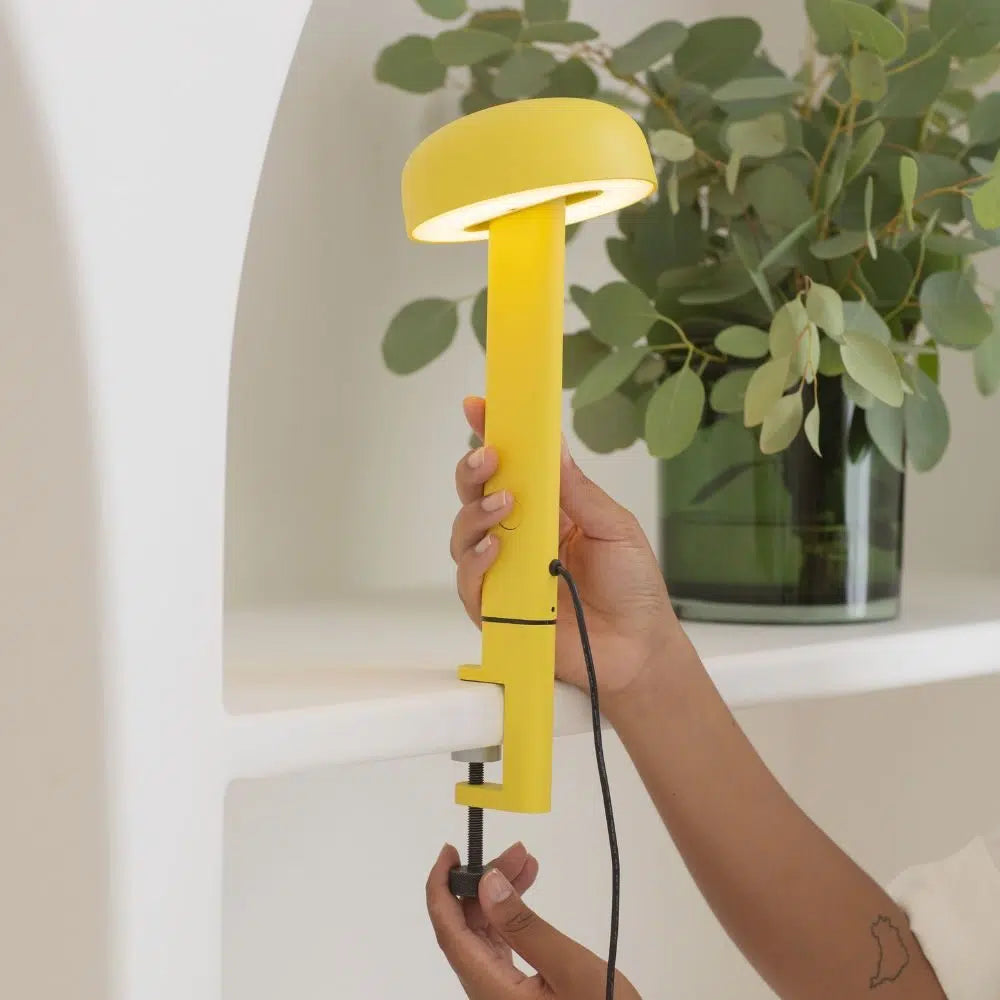 Lampe Serre-Joint NOD – Jaune de Naples – TIPTOE