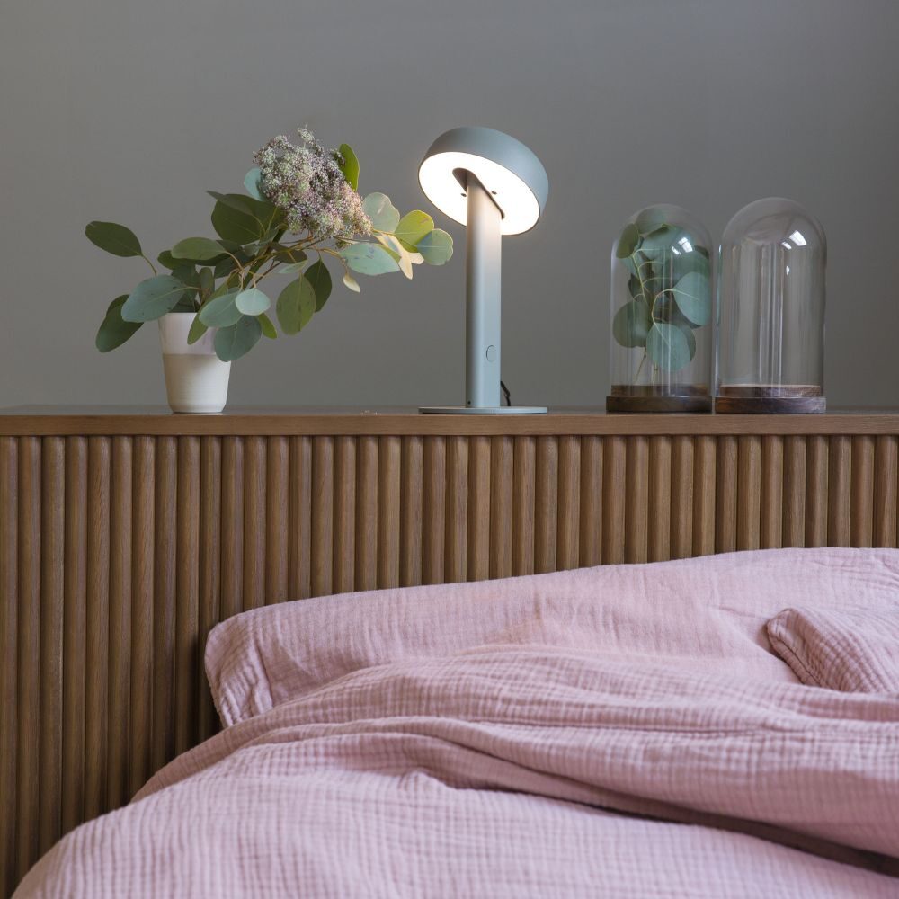 Lampe à poser NOD – Gris Eucalyptus – TIPTOE